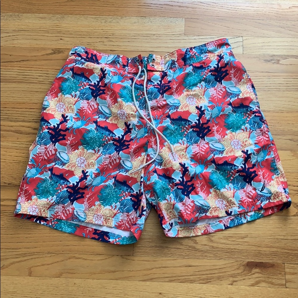Men’s Nautica swim trunks XL